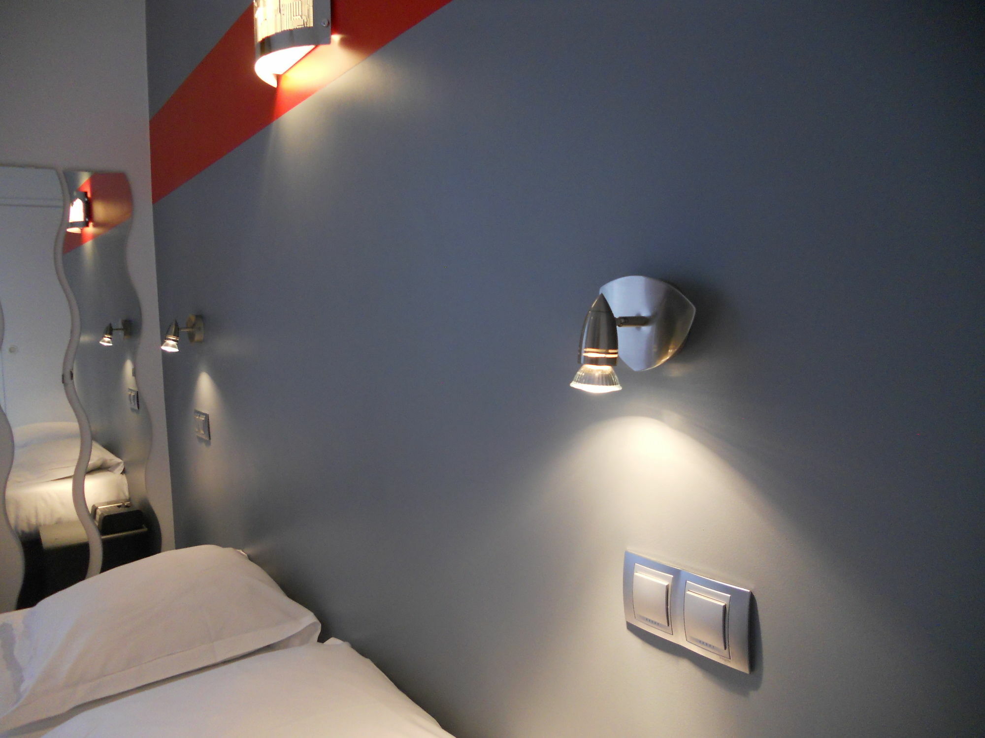 The Originals City, Hotel Notre Dame, Rouen Luaran gambar