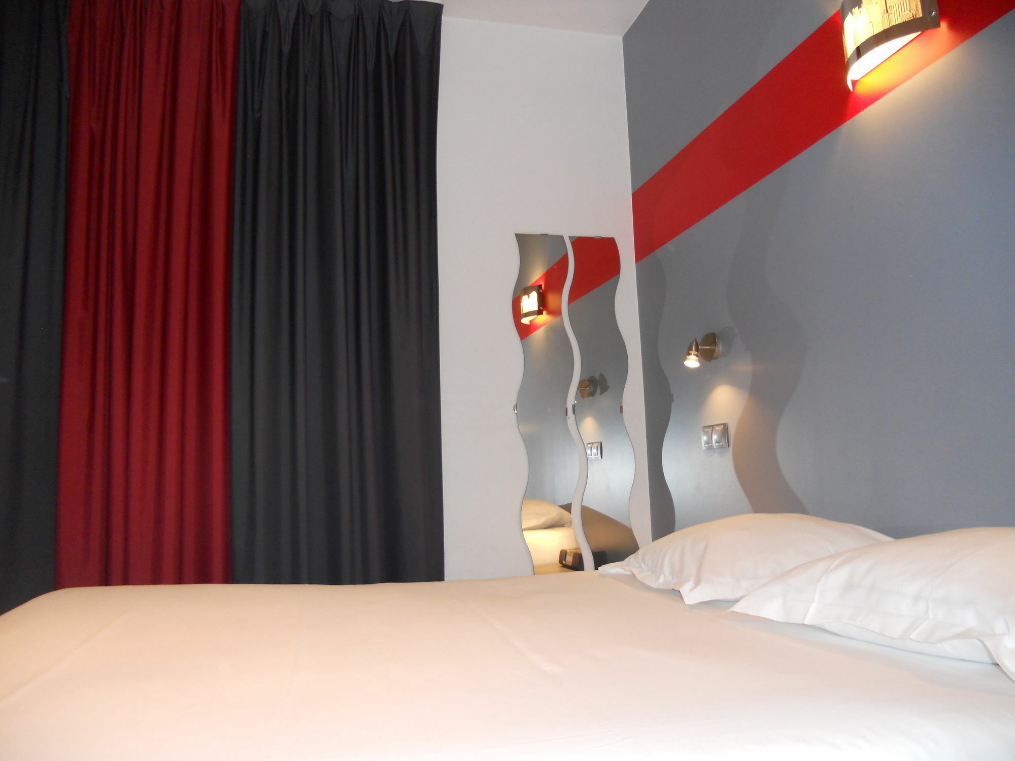 The Originals City, Hotel Notre Dame, Rouen Luaran gambar